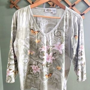 Collections ECT. Women's Green Flower Pattern Top. Size Large